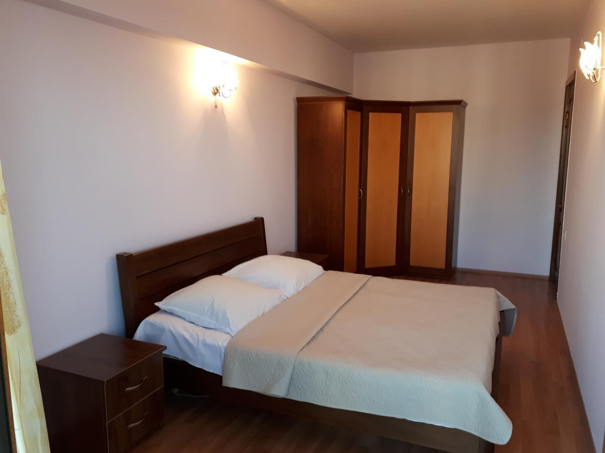 Apartment Archil Batumi Exterior photo